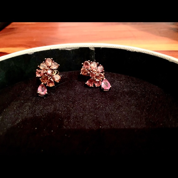 Pink Tourmaline earrings. Gold vermeil lever back. Stunning. - Picture 3 of 9